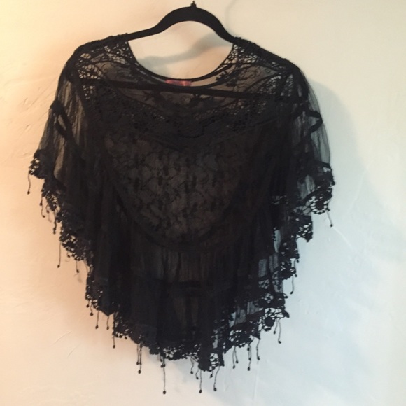 Mimi Boho Black Lace and Fringe Poncho Top - Picture 3 of 6